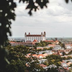 București - Bratislava