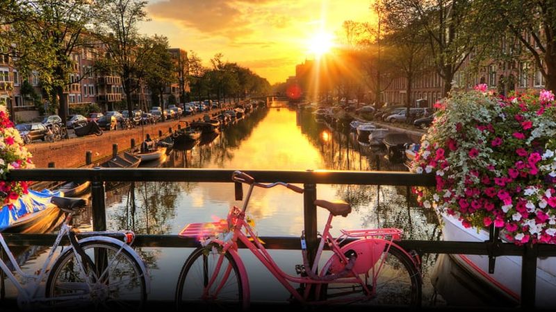 Best travel destinations for an unforgettable Easter holiday