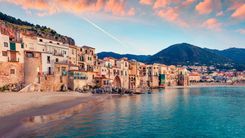 Discover the cultural diversity and timeless beauty of Sicily