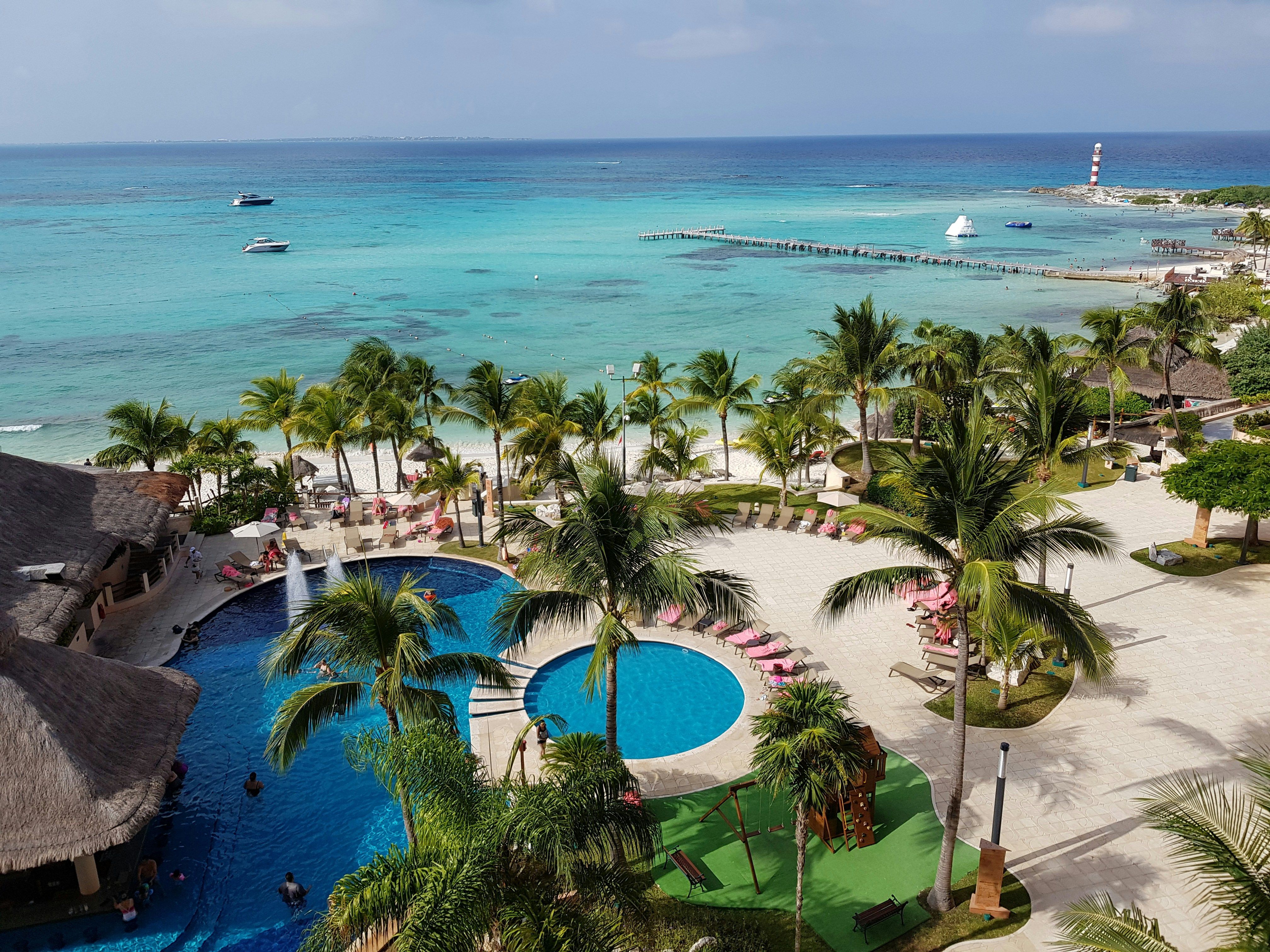 Cheap flight tickets 
from Bucharest to Cancun - Zbor24.ro