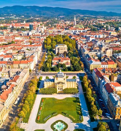 Iași-Zagreb