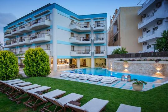 ANESIS BLUE BOUTIQUE HOTEL ~380€