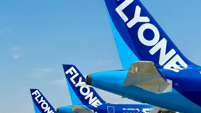 Noul design FlyOne – trei aeronave moderne lansate pe aeroport