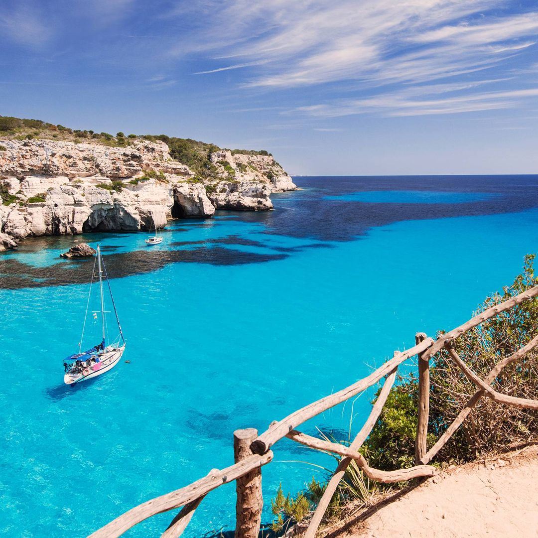 Billets d'avion de Nantes àIbiza - OOZH.FR