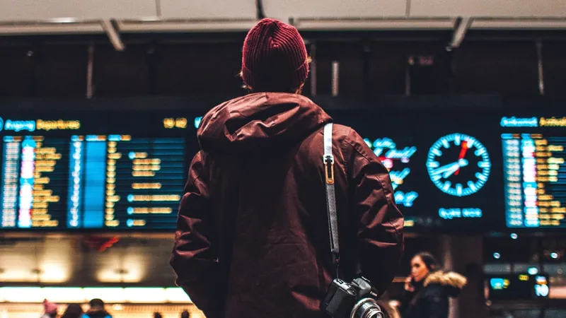 What Happens If You Miss One Segment of a Round-Trip Ticket | Zbor24.ro
