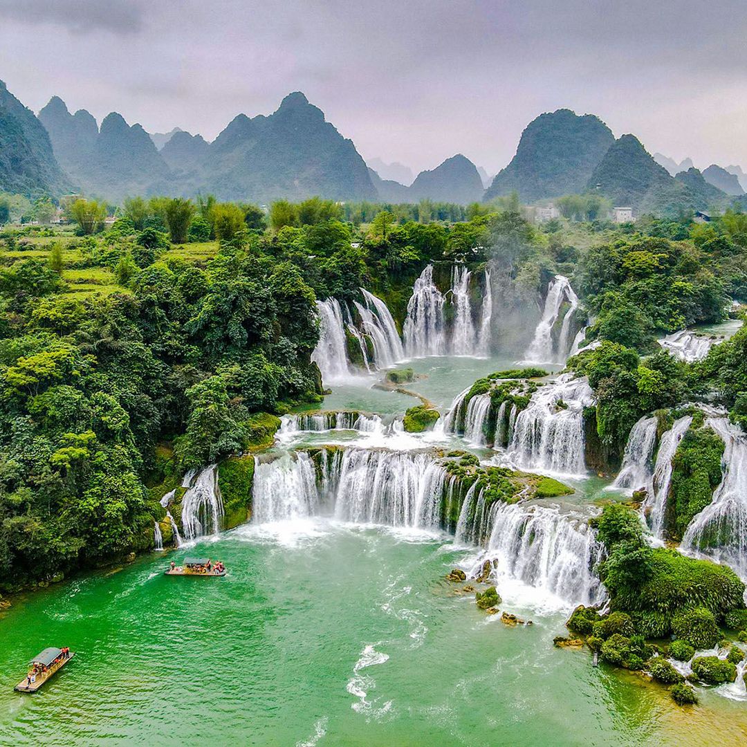 Билеты на самолет 
из Молдова в Вьетнам - Zbor.md