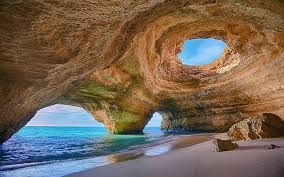 Cheap flight tickets 
from Bucharest to Faro - Zbor24.ro