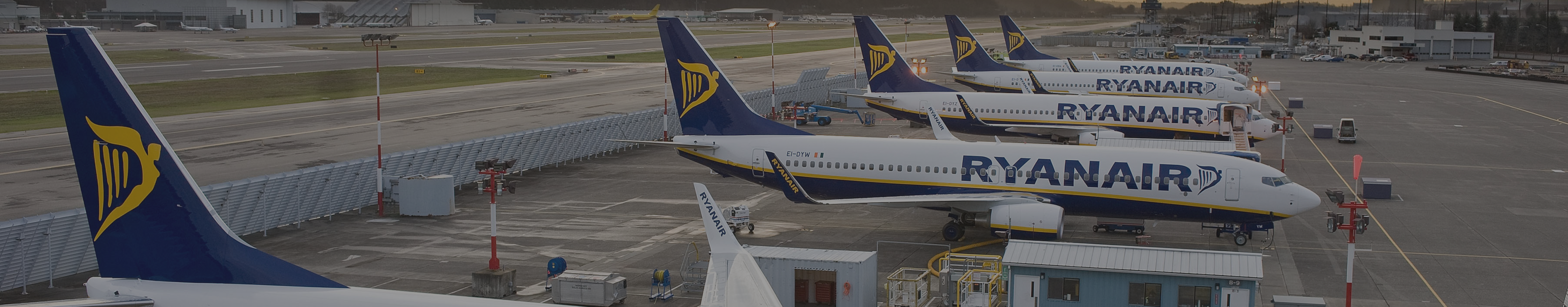 Ryanair flight tickets - OOZH