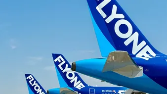 Noul design FlyOne – trei aeronave moderne lansate pe aeroport