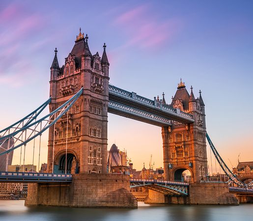 Zboruri ieftine Romania către Marea Britanie