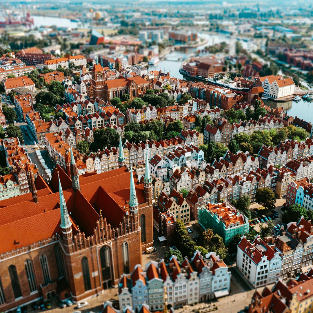 Cheap flight tickets 
from Romania to Poland - Zbor24.ro