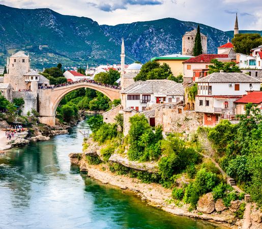 Flights between Romania and Bosnia and Herzegovina