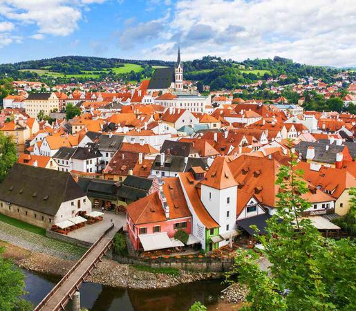 Flights Romania - Czech Republic: An Unforgettable Journey
