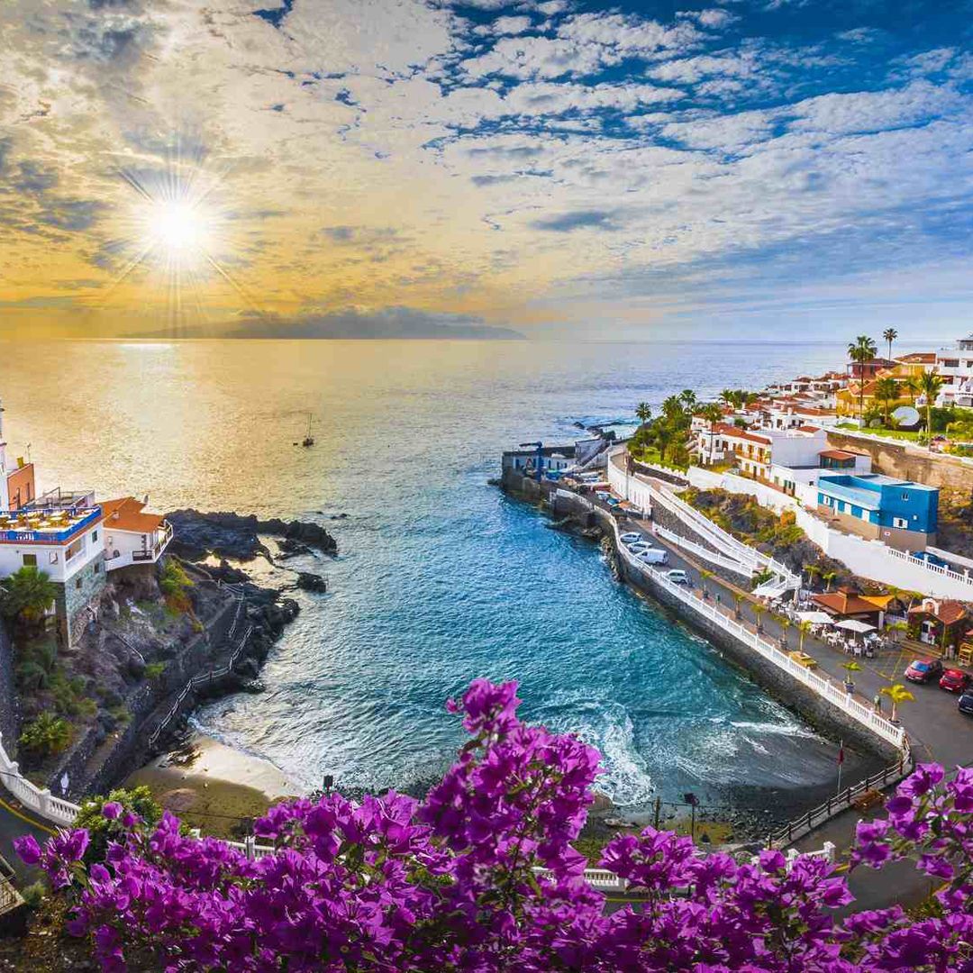 Bilete de avion din Iași către Tenerife - OOZH.RO