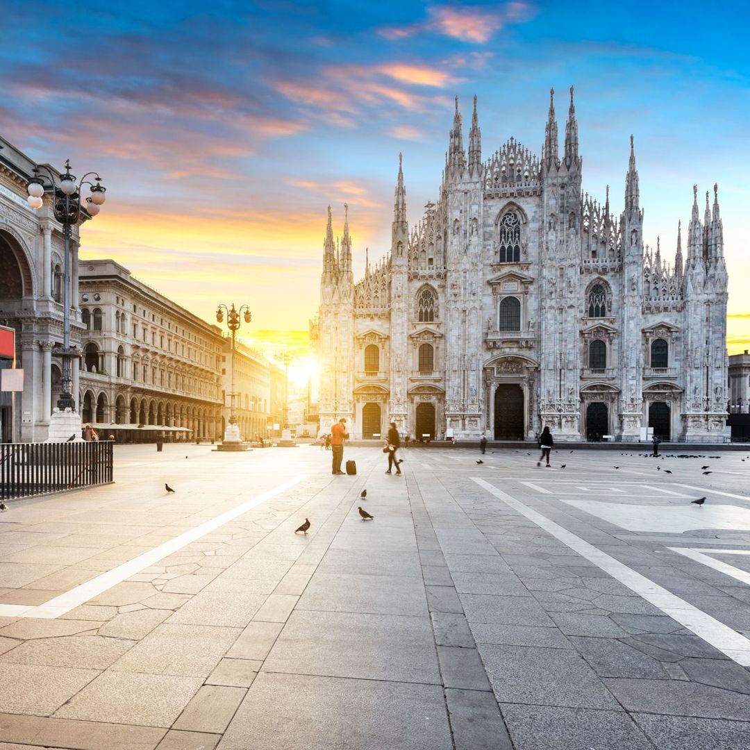 Cheap flight tickets 
from Cluj to Milan - Zbor24.ro