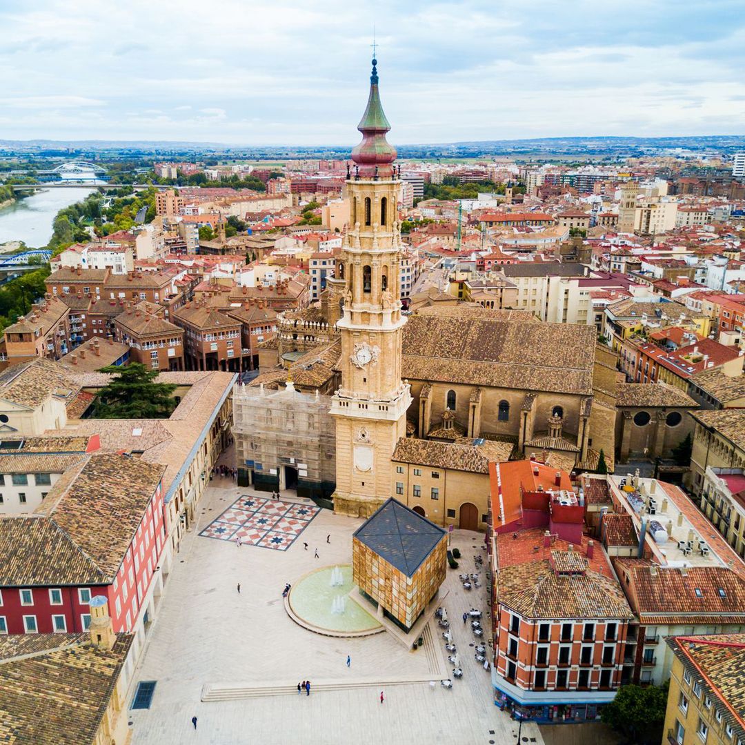 Flight tickets from 
Bucharest to Zaragoza - Zbor24.ro