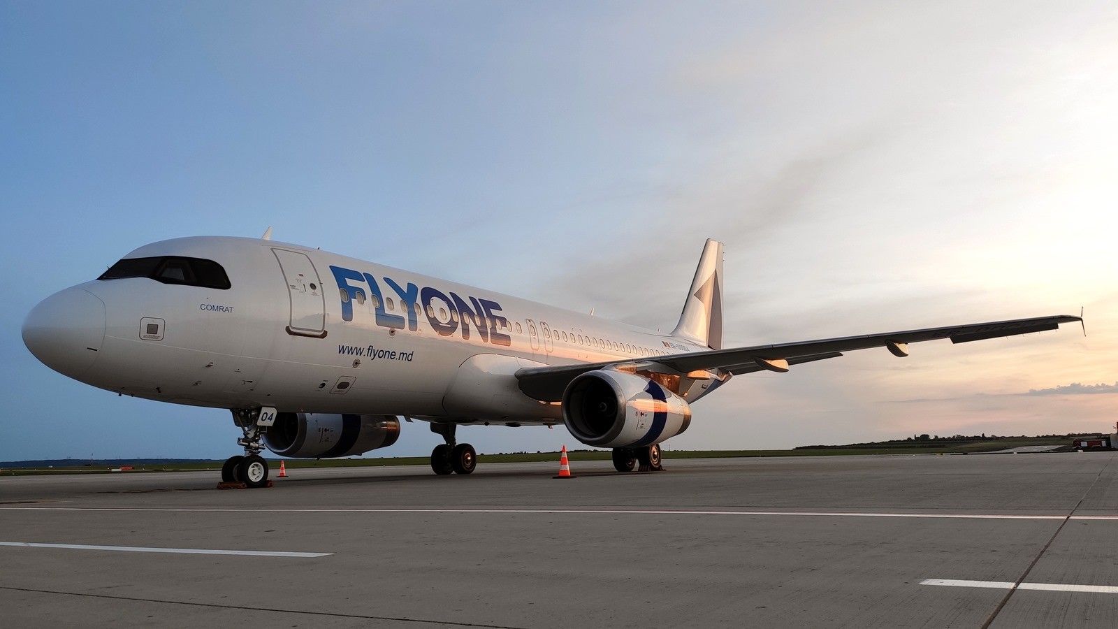 Авіаквитки FlyOne – бронюйте дешеві квитки онлайн | oozh.com.ua - OOZH.COM.UA