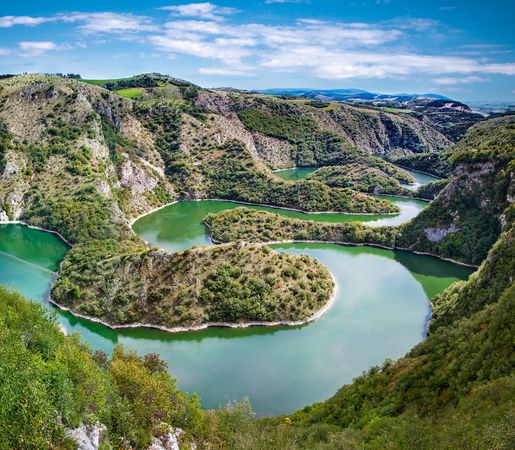 Flights from Romania to Serbia