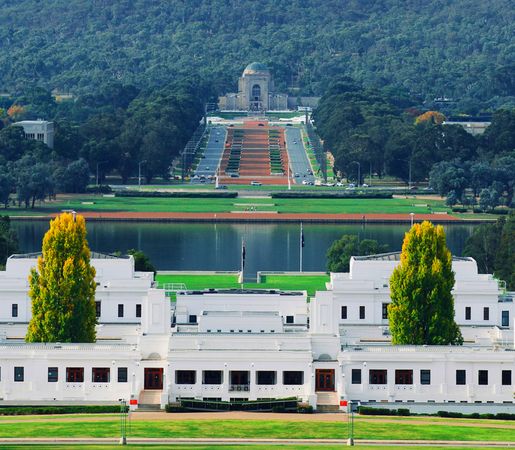 București-Canberra
