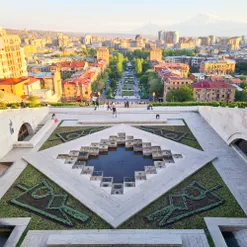 București - Erevan