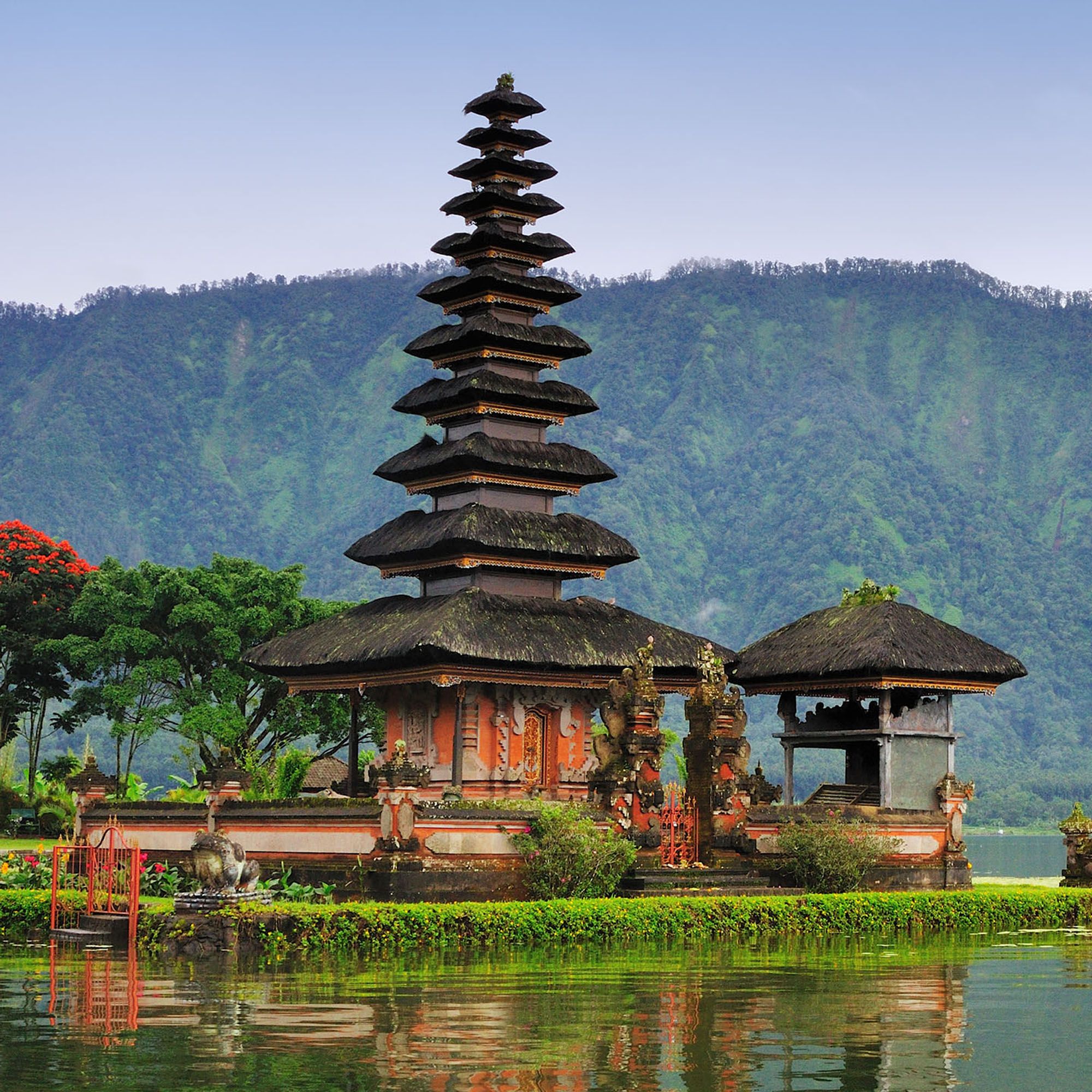 Airline tickets 
from Iasi to Denpasar (Bali) - Zbor.md