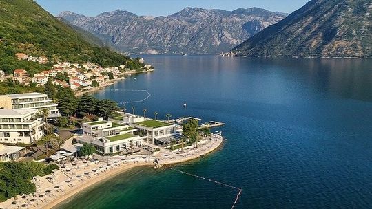 Hyatt Regency Kotor Bay Resort ~1030€