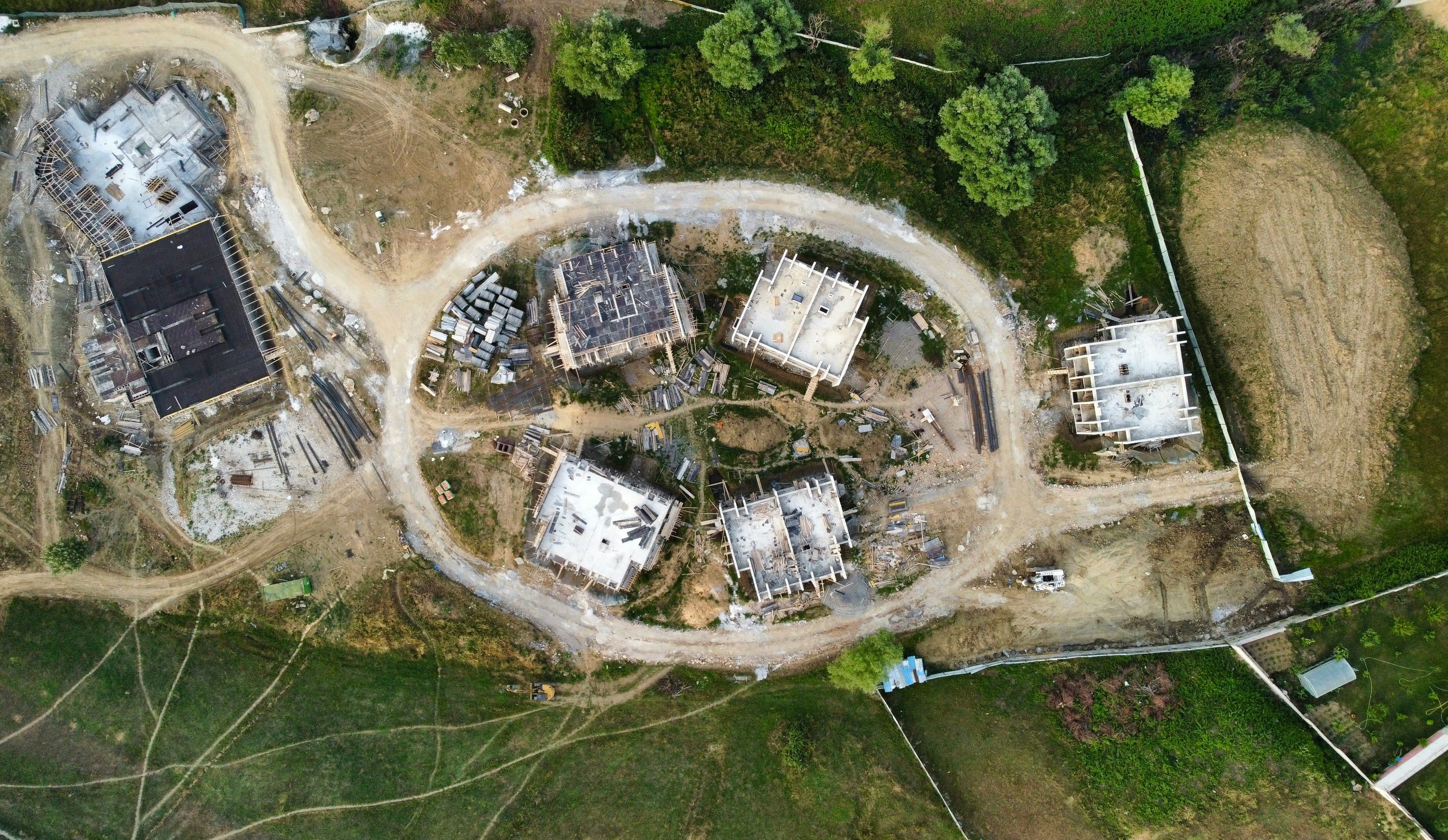 Bilete de avion din București către Tirana - Flugo