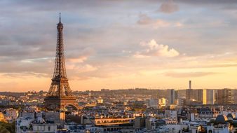 10 benefits of booking your flights through an online agency