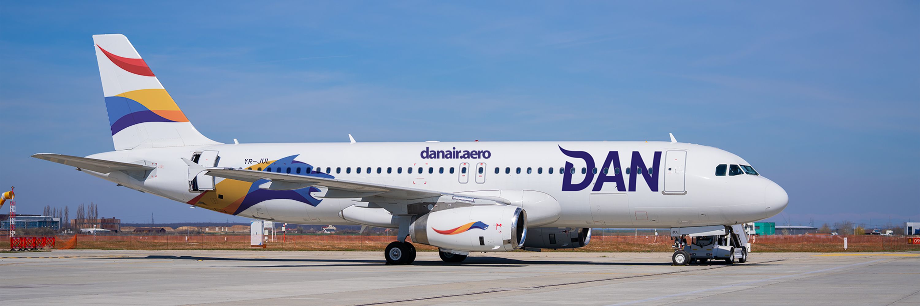 Dan Air: Fly Different, Fly Dan Air - Zbor24.ro