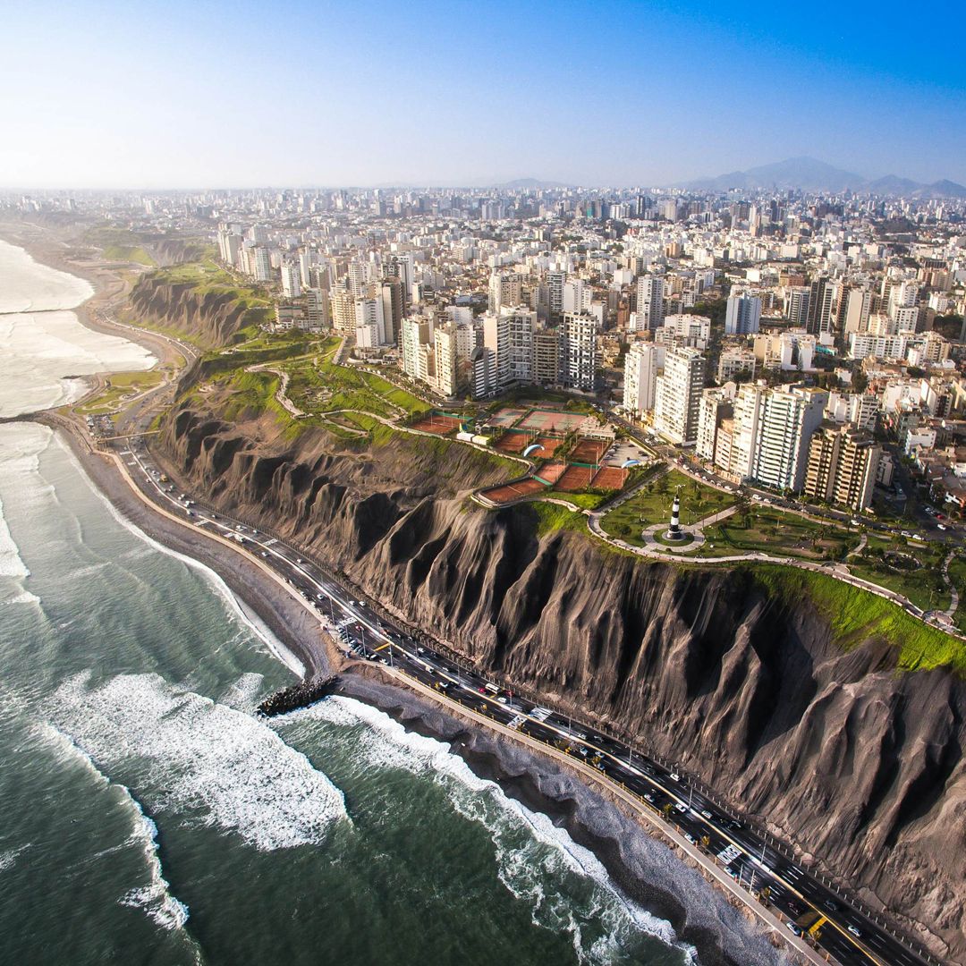 Flugtickets aus Berlin zu Lima - OOZH.DE