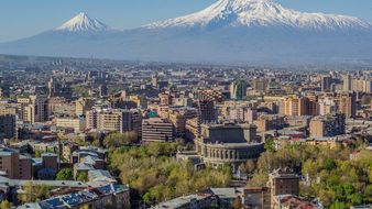 Yerevan - a vibrant city full of history and color