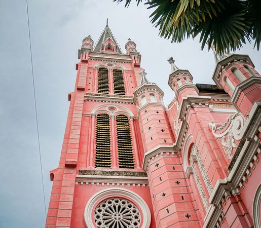 Iasi-Ho Chi Minh City