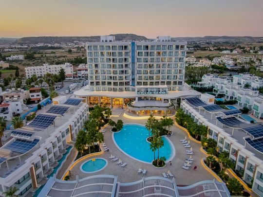 Radisson Beach Resort Larnaca ~650€