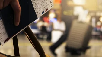 6 Greșeli Frecvente de Evitat Pentru a Călători cu Avionul Ieftin
